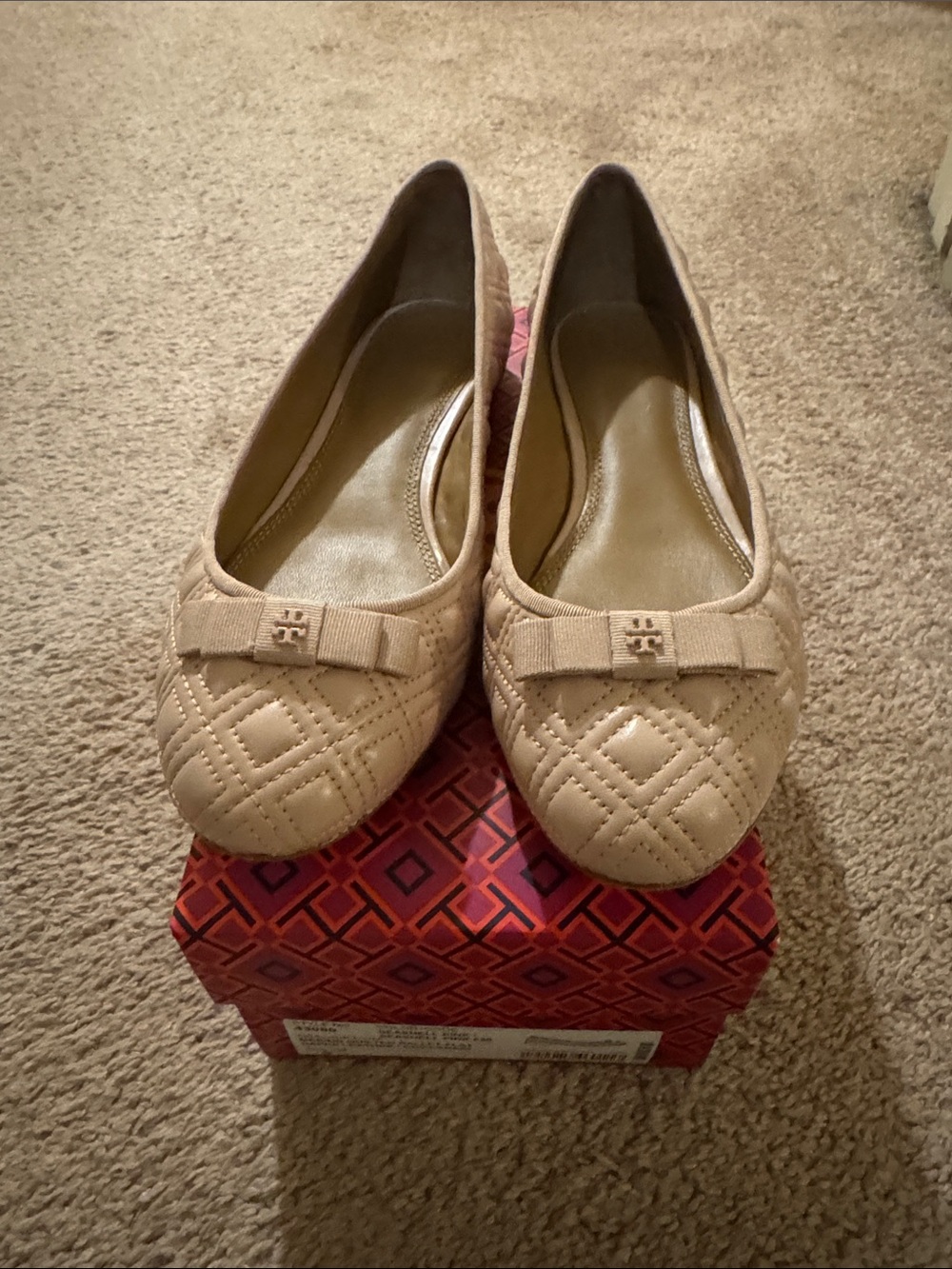 NEW Tory Burch Quilted Tan Ballet Flats Color Blush